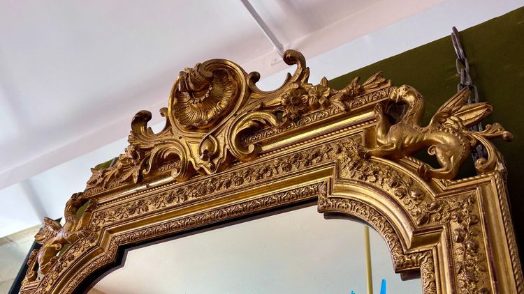 Grande specchio in legno dorato, XIX secolo