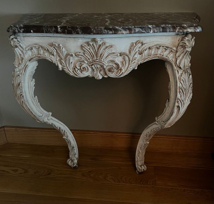 Konsolentisch im Stil Louis XV., 19. Jahrhundert, Marmorplatte