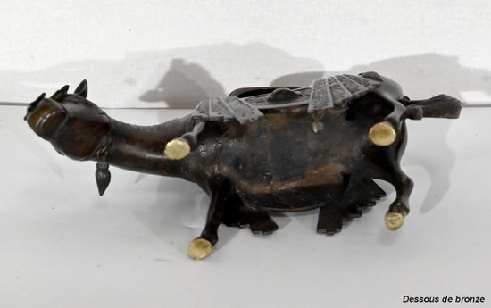 Cheval en Bronze, Style Asiatique – Début XXe