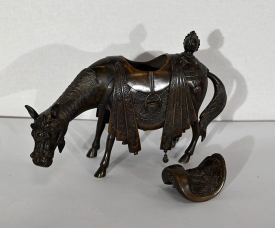 Cheval en Bronze, Style Asiatique – Début XXe