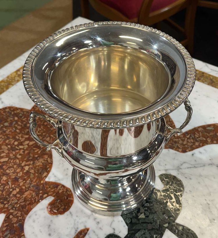 English silver-plated metal ice bucket