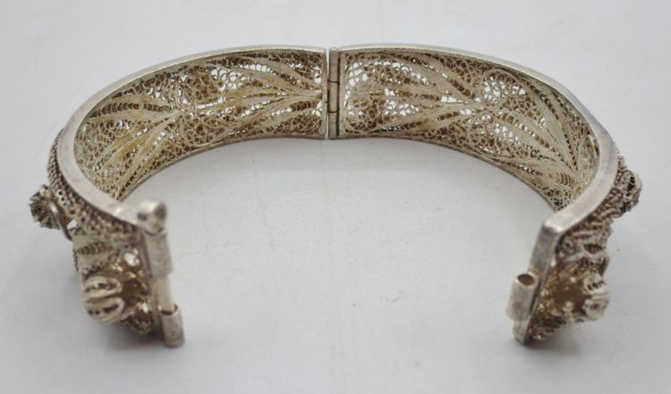Bracciale in filigrana d'argento.
