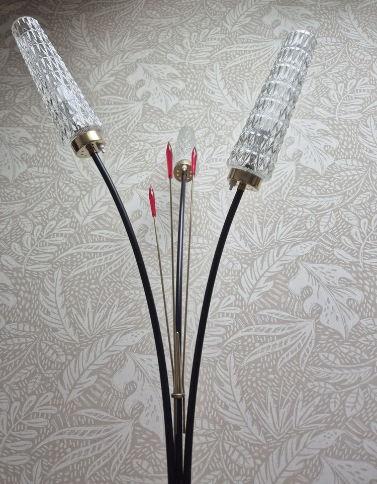 Tripod floor lamp attributed to the LUNEL company - circa 1950