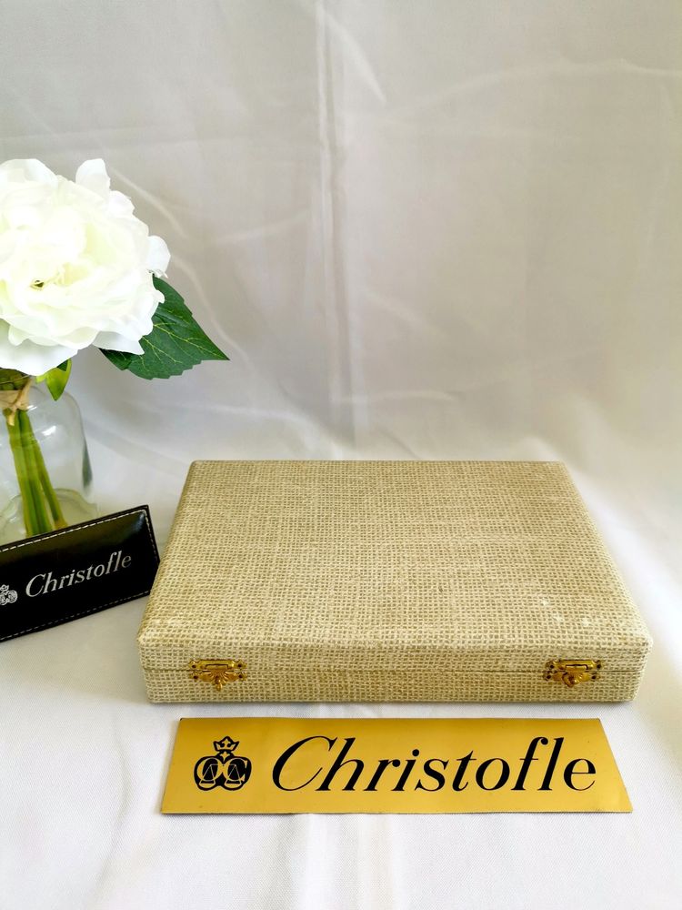 Set di 12 coltelli da formaggio e dessert Christofle Marly placcati in argento, lunghezza 19,5 cm, lama in acciaio inox.