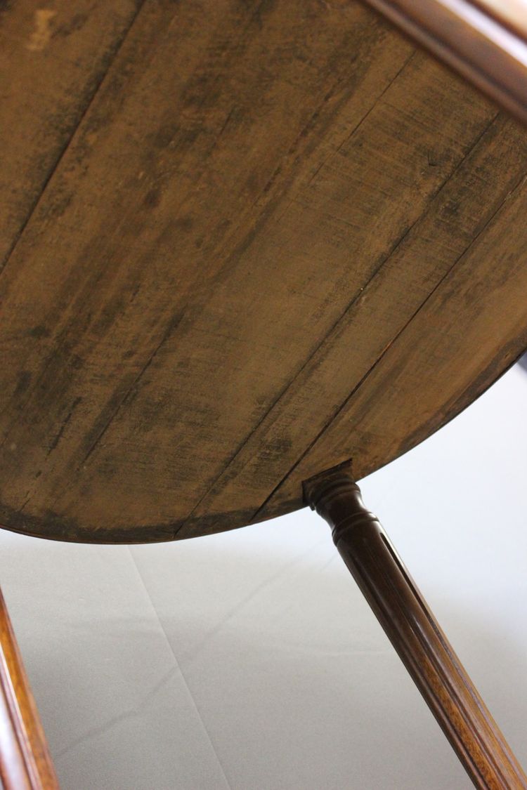 Table Bouillotte Louis XVI en Acajou XIXe