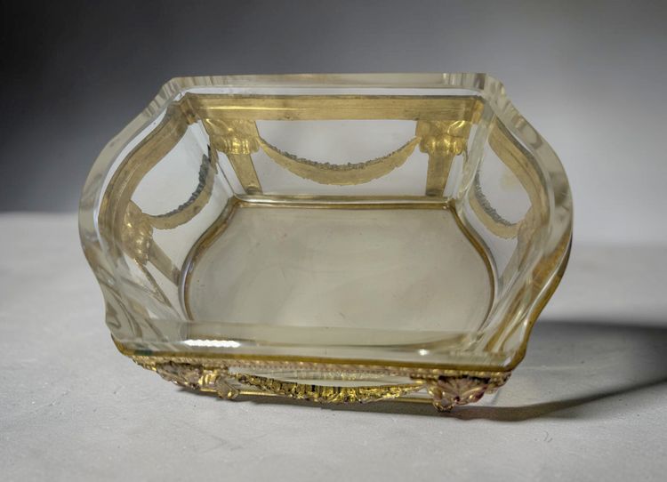 LOUIS XVI STYLE THICK CRYSTAL AND GILT BRONZE BOWL/PLANTER