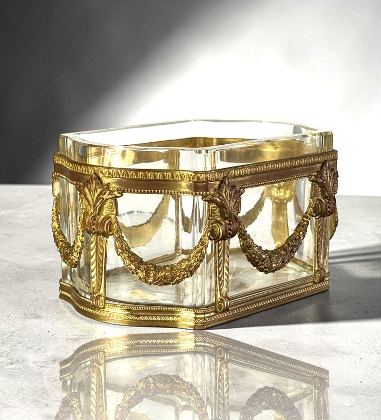 LOUIS XVI STYLE THICK CRYSTAL AND GILT BRONZE BOWL/PLANTER