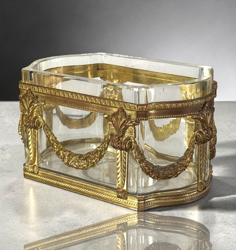 LOUIS XVI STYLE THICK CRYSTAL AND GILT BRONZE BOWL/PLANTER