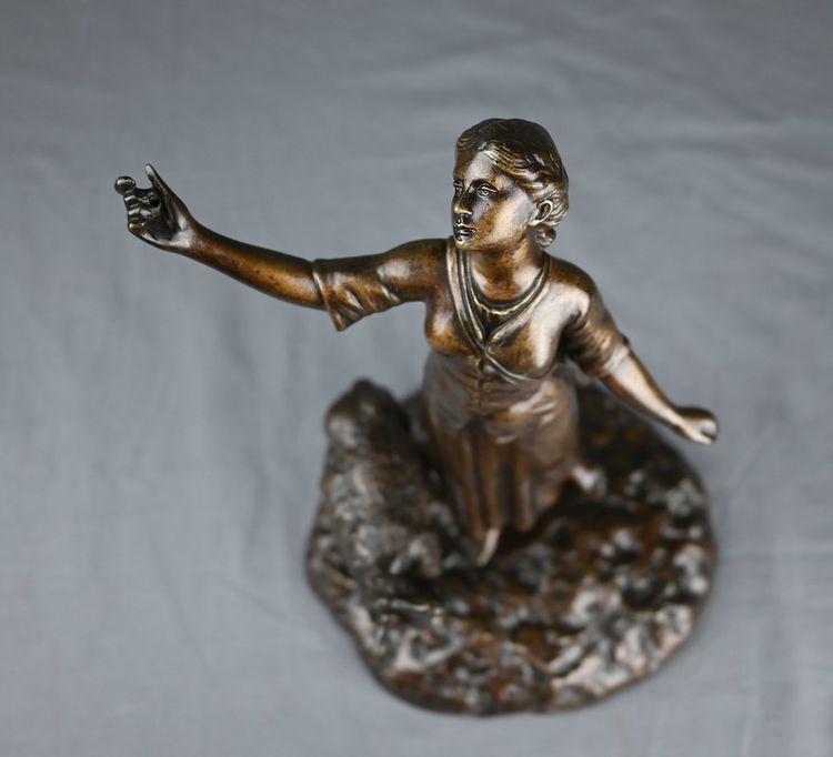 Scultura in bronzo "L'Elevazione di Giovanna d'Arco" firmata E. Watrin - Inizi del XX secolo