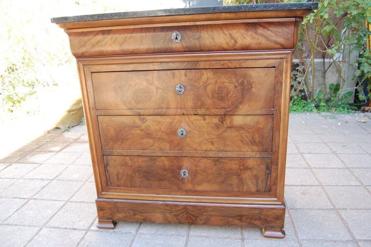 commode d époque louis philippe en noyer du 19e siécle