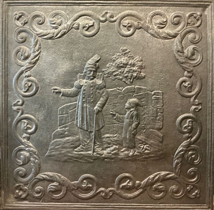 Large antique cast iron fireplace plate from the 19th century (82x82cm)