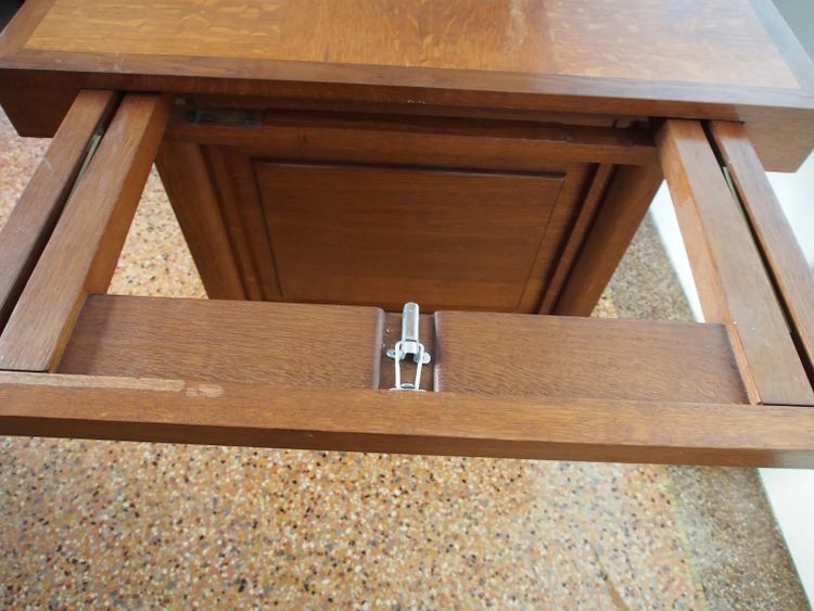 Table Charles Dudouyt 1940