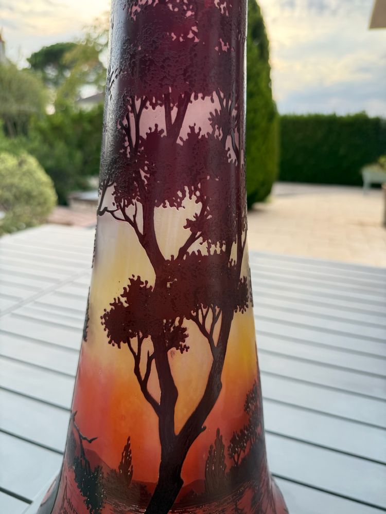 DAUM NANCY - Importante vaso Art Nouveau "Paesaggio lacustre al crepuscolo" - Altezza 66 cm