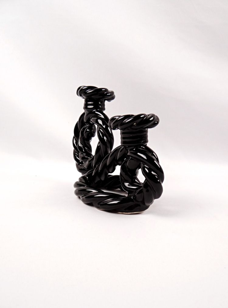Bougeoirs double en céramique tressée noire de Vallauris milieu XXe