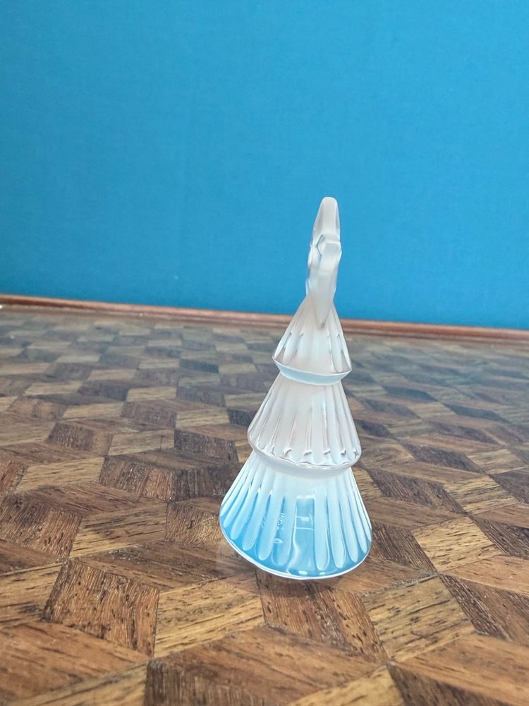LALIQUE – « SAPIN » EN CRISTAL SATINÉ