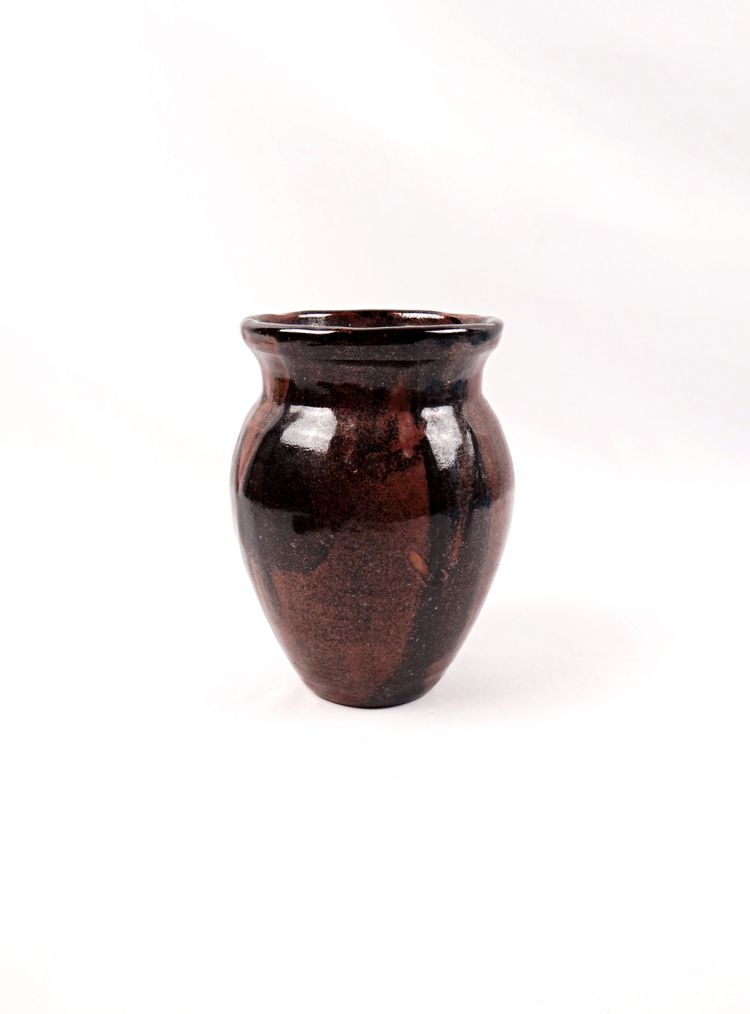 Vase globulaire en grès émaillé rouge brun signé Pierre Jacob Toulon années 1989