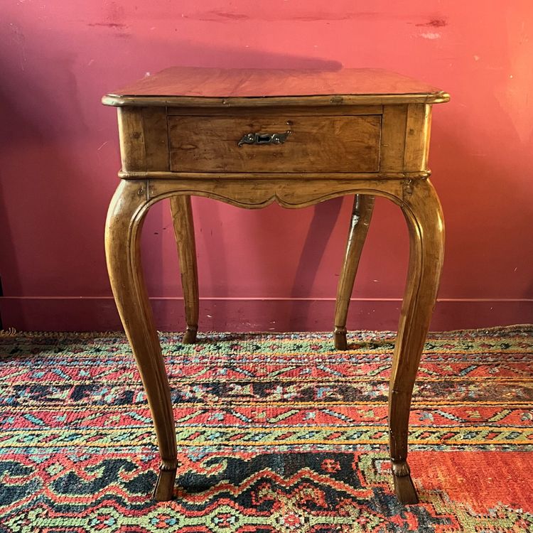 Couchtisch aus Nussbaumholz, Regency-Zeit