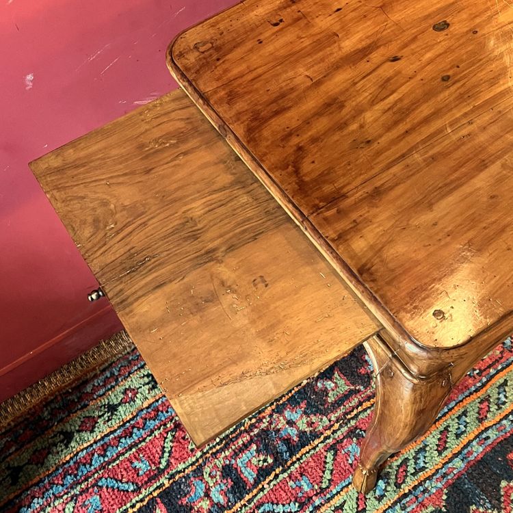 Couchtisch aus Nussbaumholz, Regency-Zeit