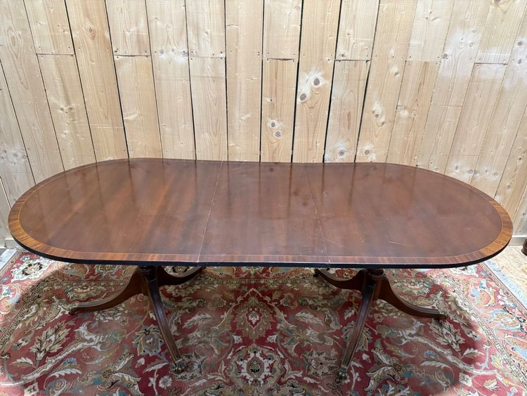 Grande Table Anglaise Extensible Acajou Style Régence Pieds Griffes Laiton
