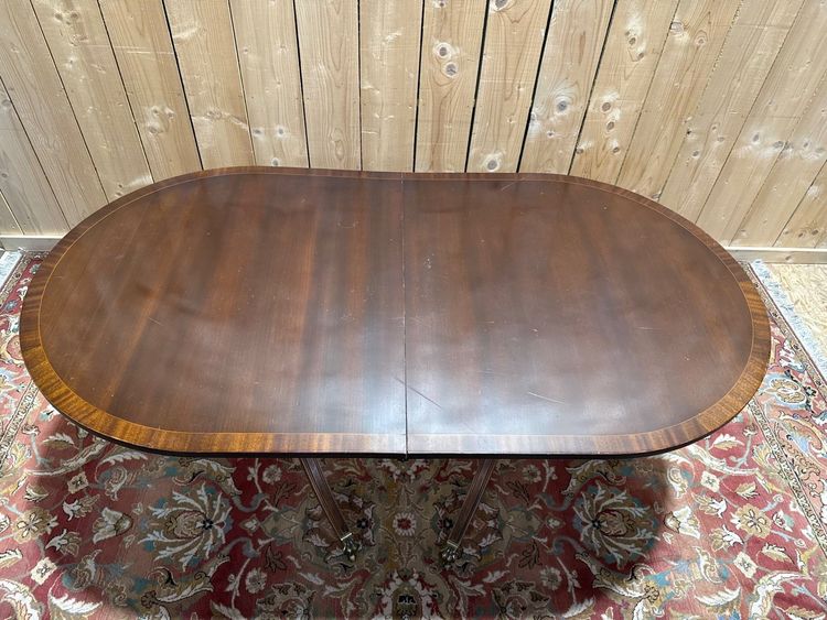 Grande Table Anglaise Extensible Acajou Style Régence Pieds Griffes Laiton