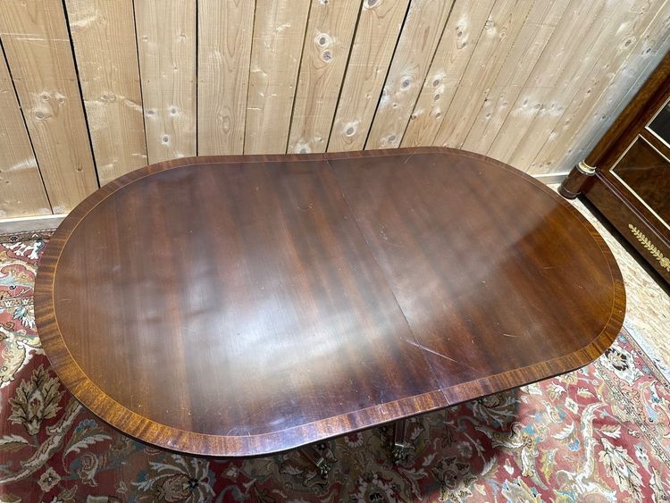 Grande Table Anglaise Extensible Acajou Style Régence Pieds Griffes Laiton