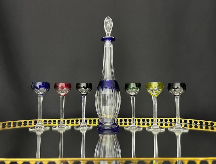 Service à liqueur en cristal taillé et doublé 