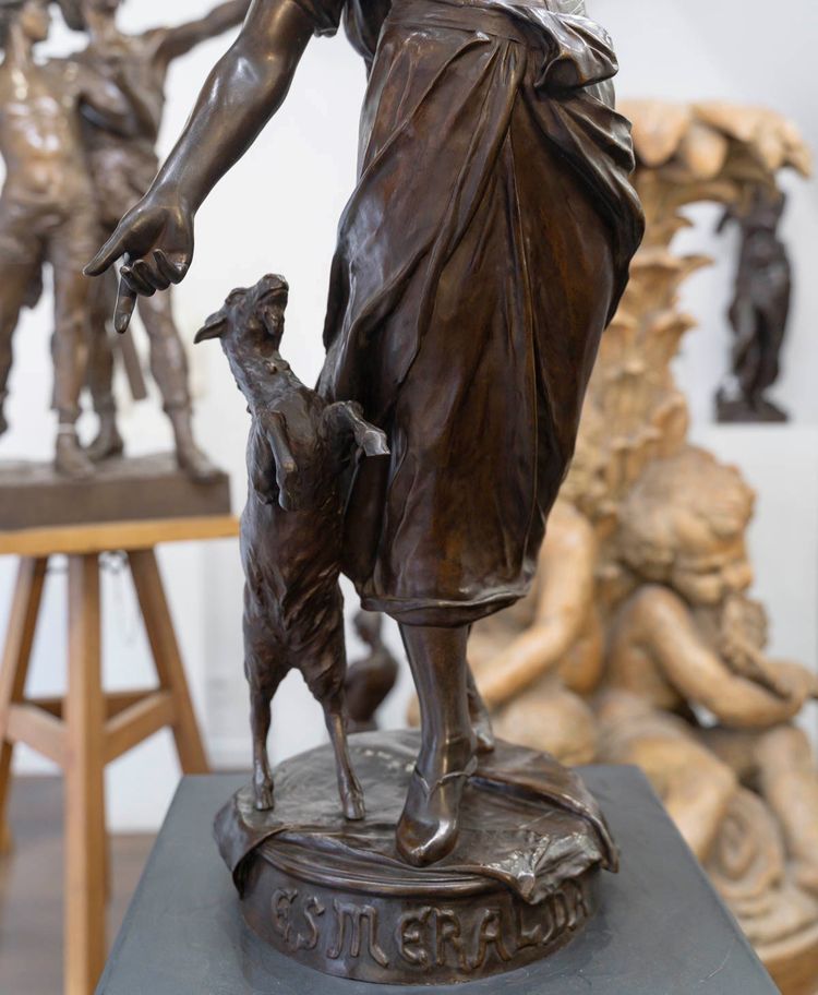 SCULTURA - ESMERALDA, EUGÈNE MARIOTON (1854-1933) - BRONZO