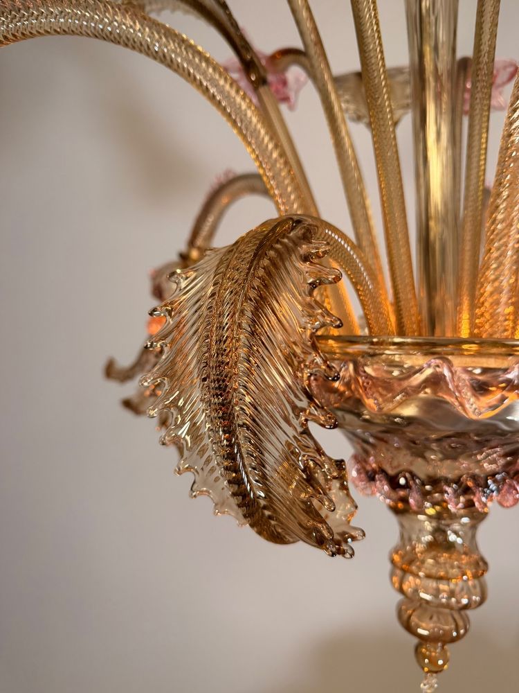 Lustre vénitien en verre de Murano mordoré et rose, 5 bras de lumière, vers 1930