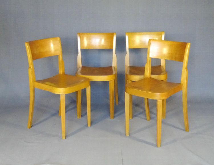 Horgen Glarus chair - Switzerland - circa 1960, golden oak, stackable