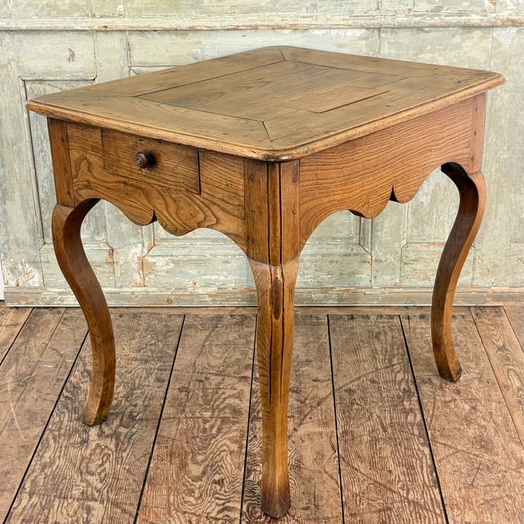 18th-century cabaret table in elm