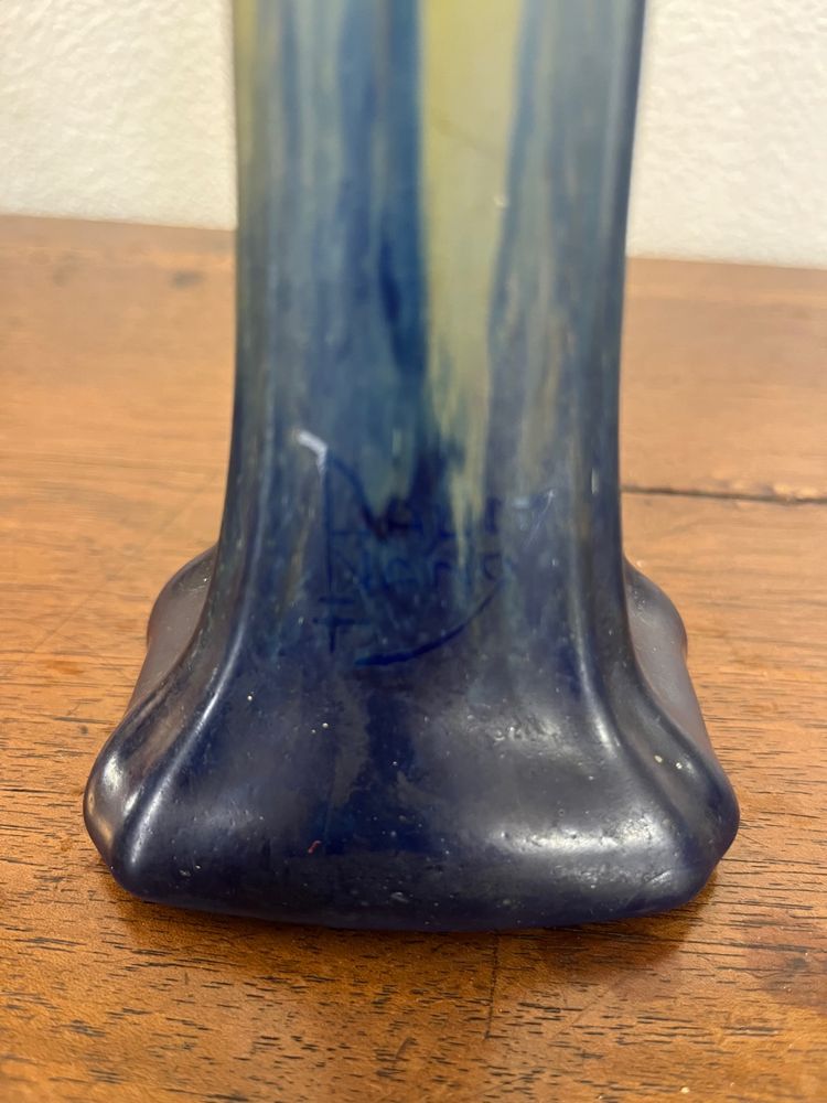 Vaso in pasta di vetro Daum con soliflore