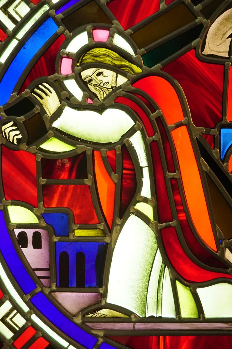Vitrail - Vitraux Jésus portant sa croix