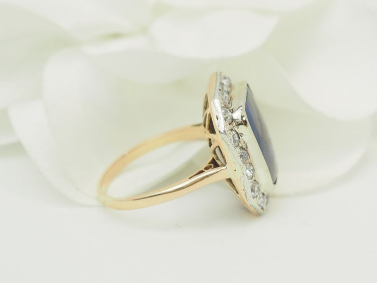Antique Art Nouveau ring with Verneuil sapphire and diamonds