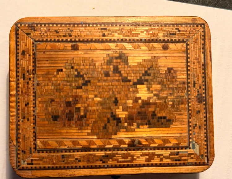 Marqueterie de paille : superbe boîte de poche vers 1780-1830