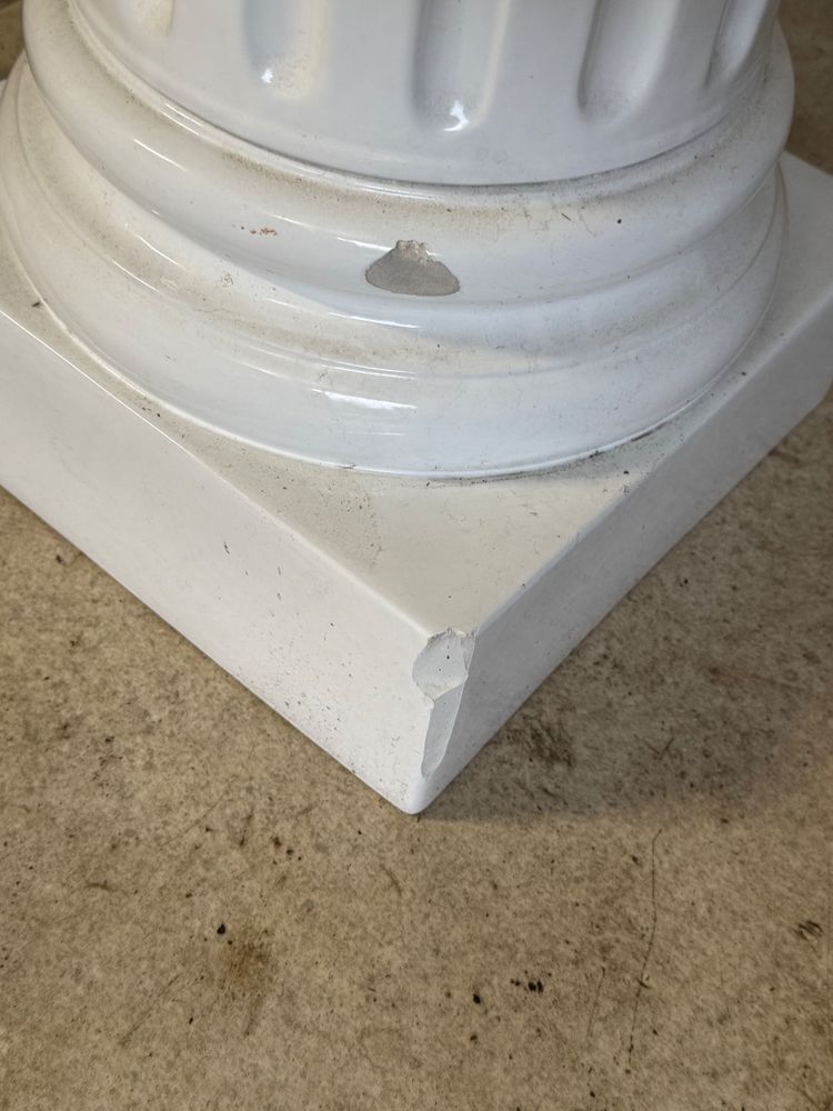 Paire de colonnes faience blanche