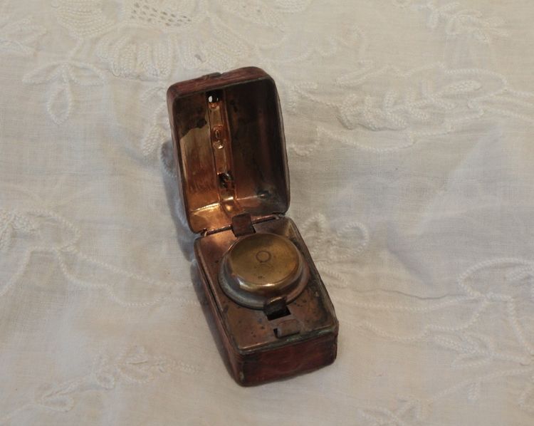 Late 19th century suitcase-shaped travel inkwell