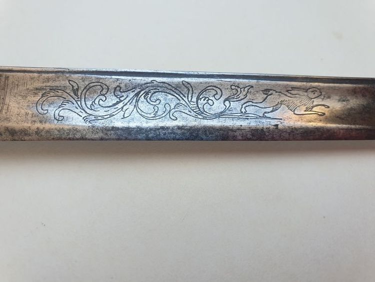 18th Century Hunting Dagger - Silver from the Farmers General - Blade engraved with hunting scenes