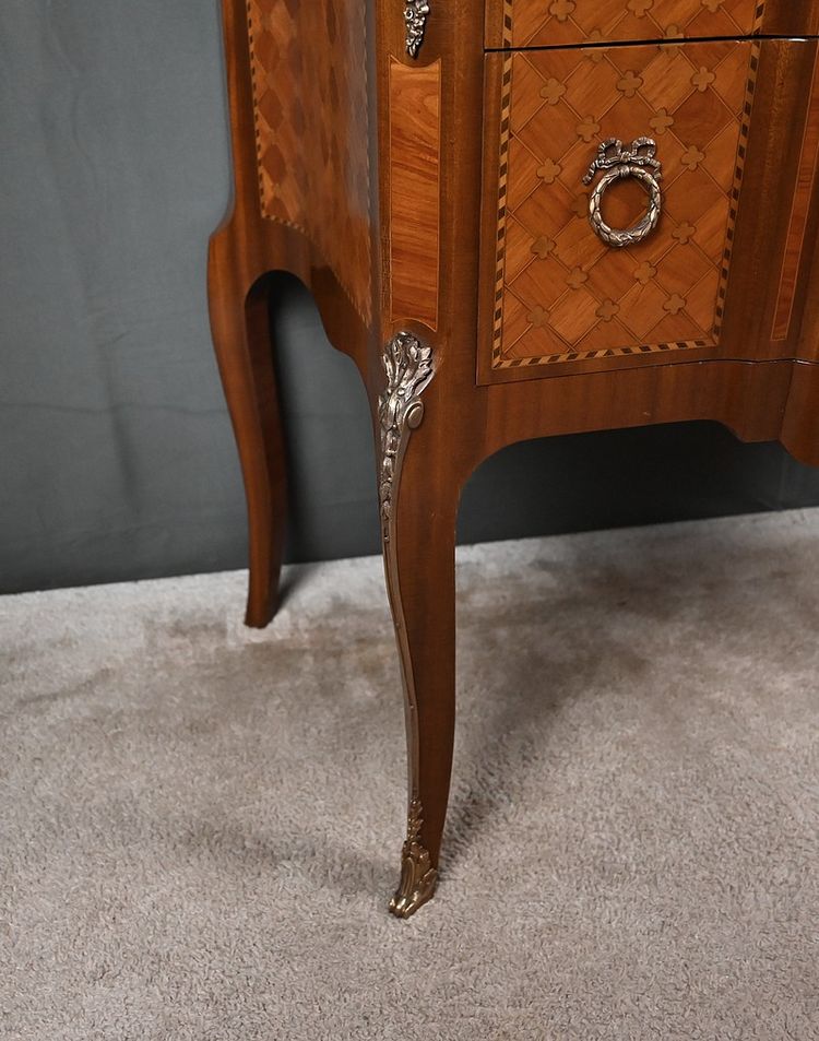 Commode Sauteuse en Marqueterie, style Transition Louis XV Louis XVI - Milieu XXe