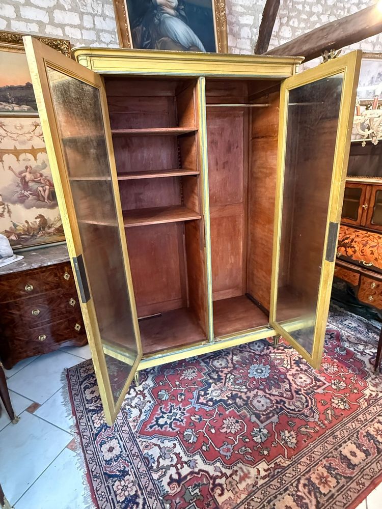 GUARDAROBA IN STILE LUIGI XVI – NEOCLASSICO