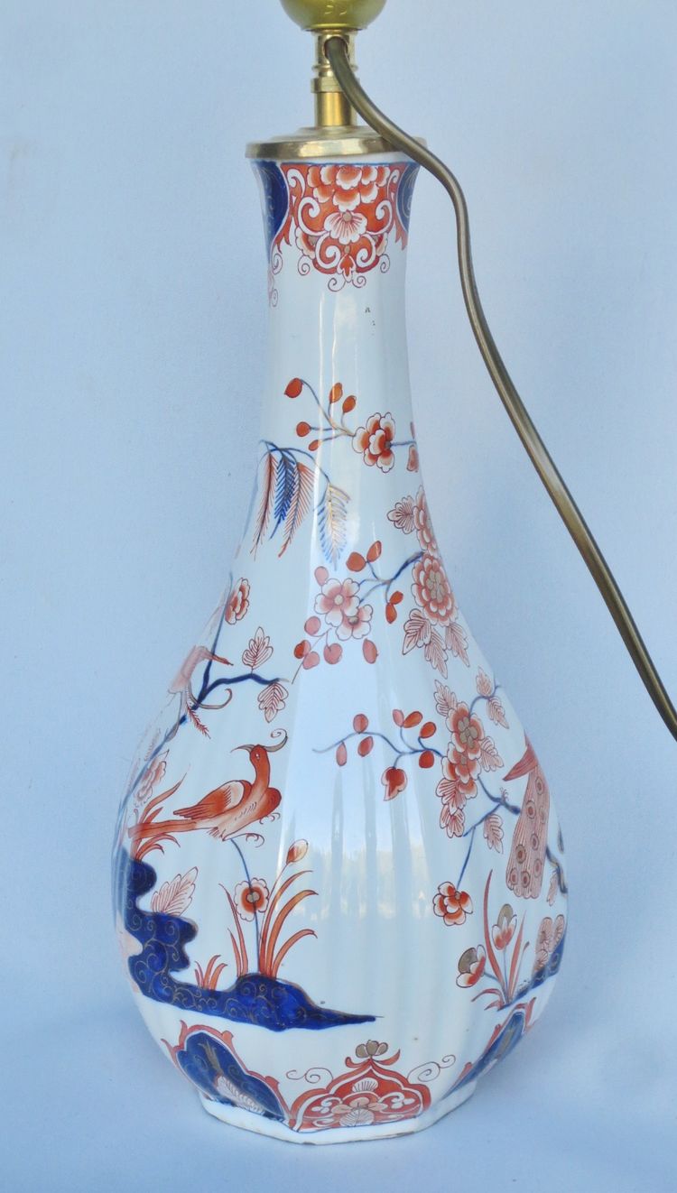 Lampe en faïence, XIXe siècle, Décor Imari. 
