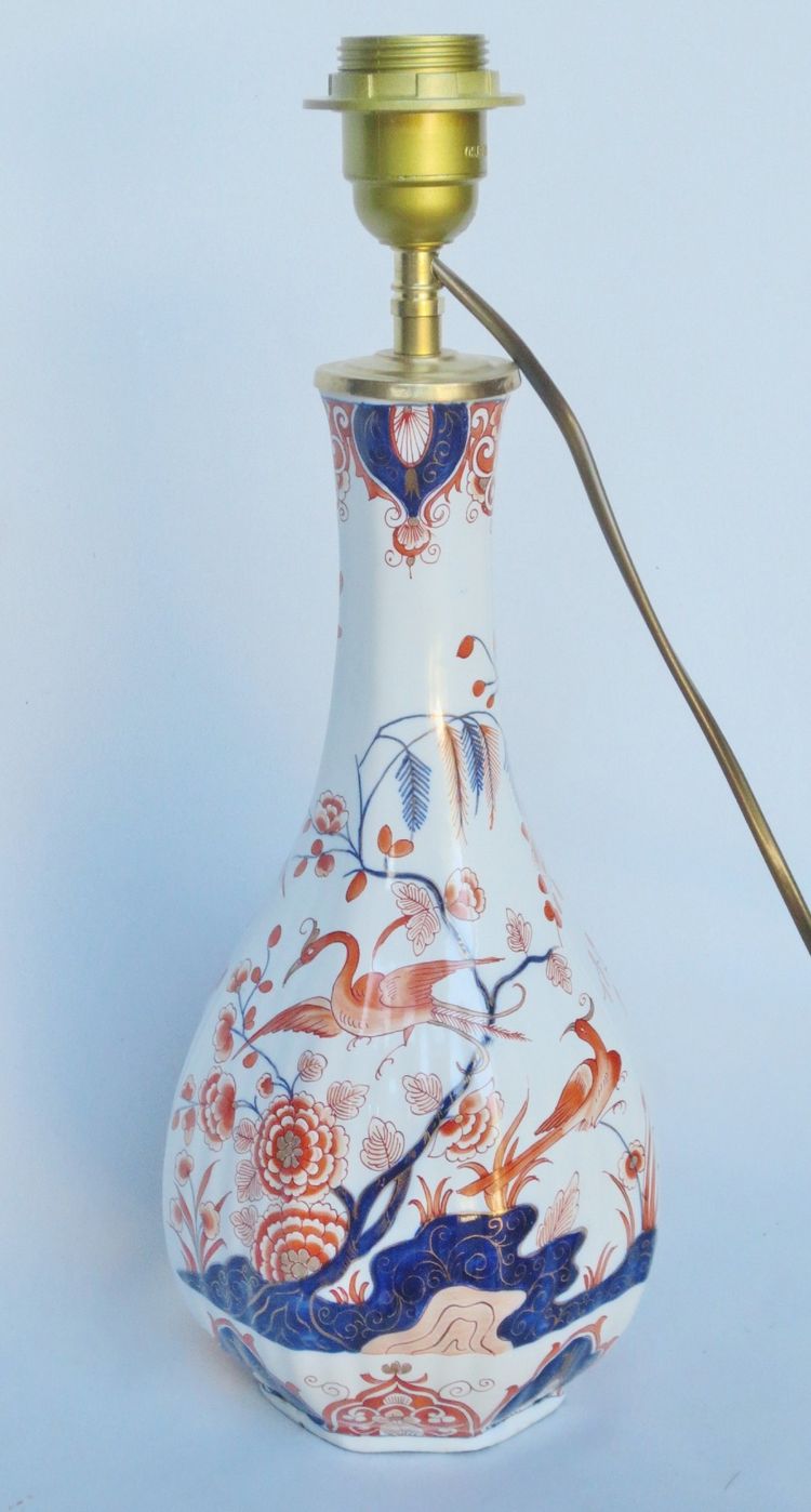 Lampe en faïence, XIXe siècle, Décor Imari. 