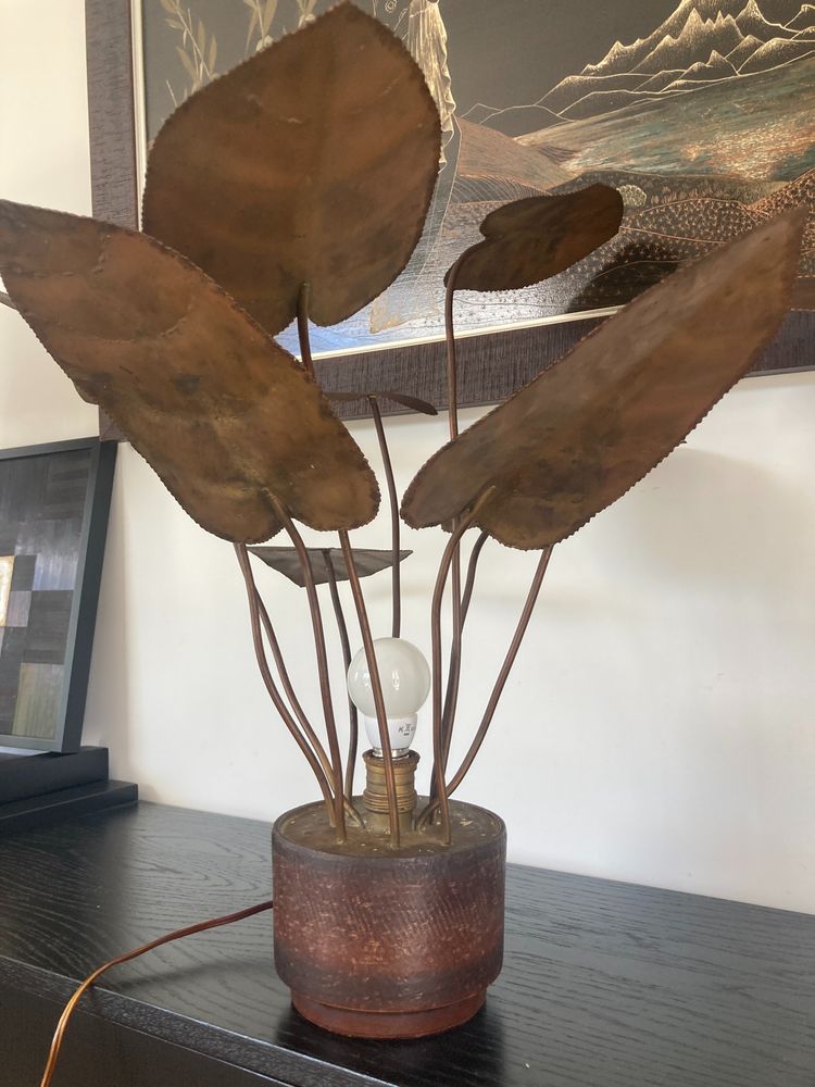 LAMPE SCULPTURALE EN MÉTAL, ANNÉES 1960/70