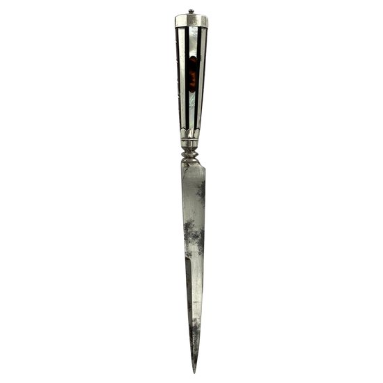 Stiletto corso, impugnatura robusta con finiture in argento. Francia, XIX