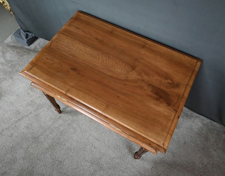 Solid walnut desk, Louis XVI style – 1920
