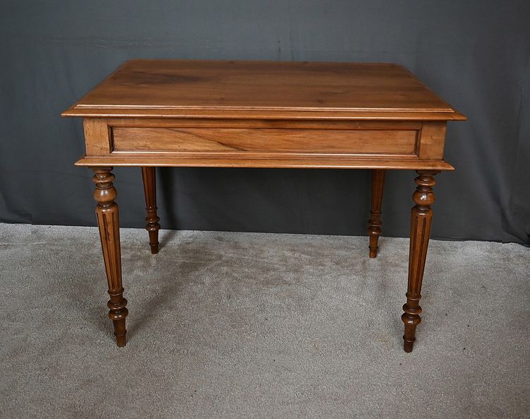 Solid walnut desk, Louis XVI style – 1920
