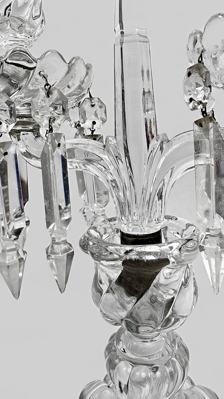 Baccarat, paire de girandoles à deux lumières, modèle Bambou Tors