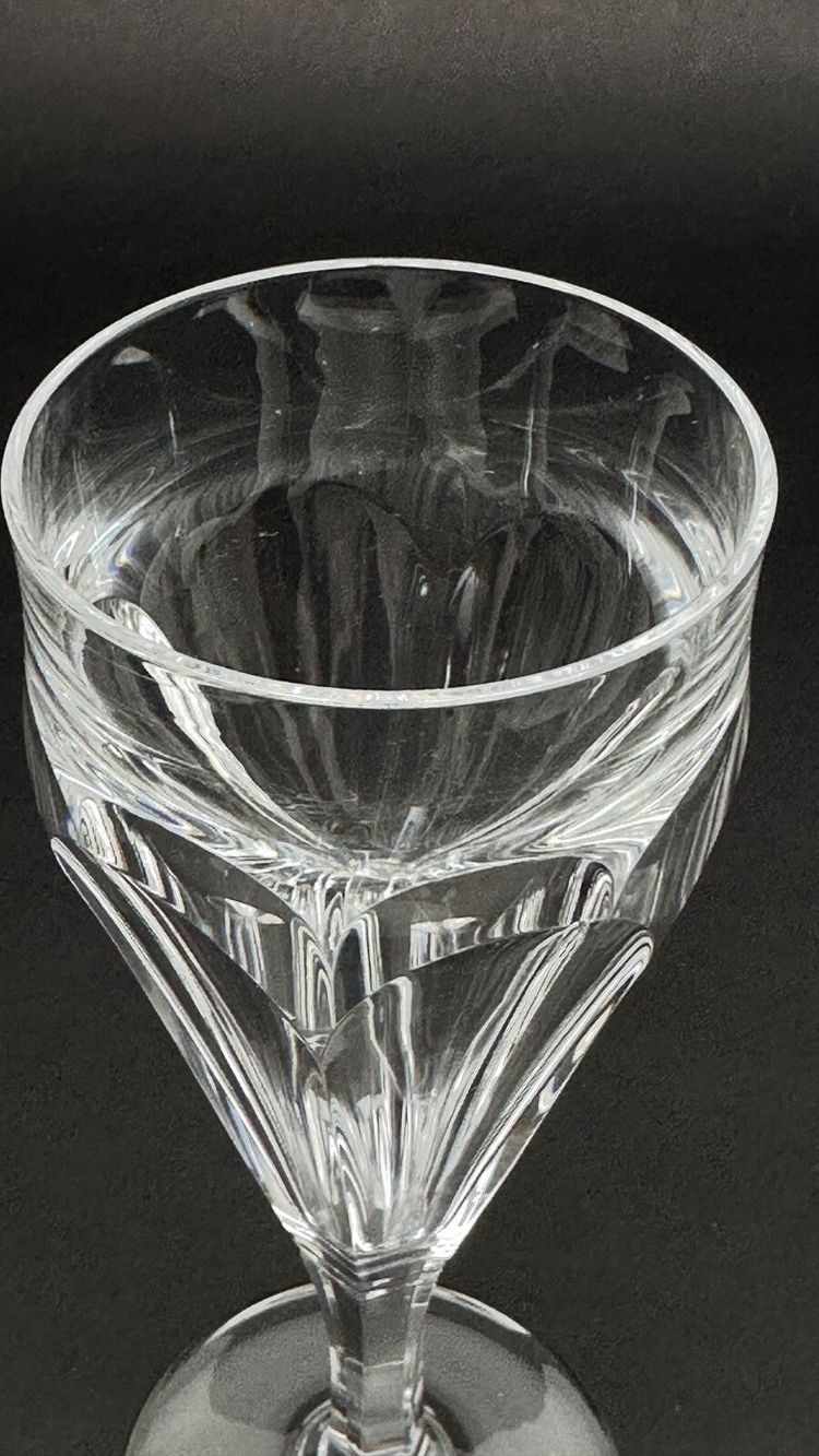Baccarat, set di 9 flûte da champagne modello Duchesse De Dino