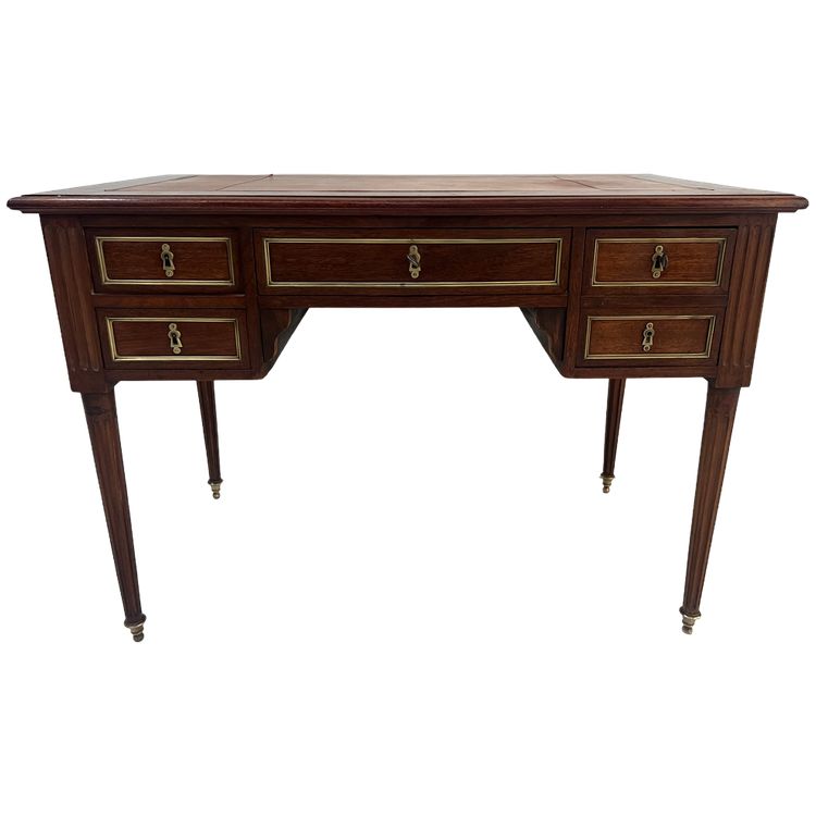 Bureau de style Louis XVI en acajou et placage d'acajou XX siècle