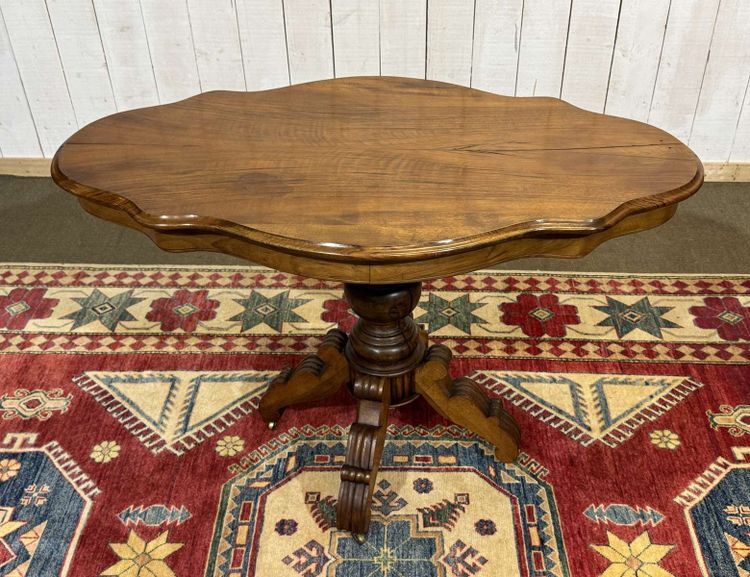 Louis Philippe-style side table in walnut, late 19th century
