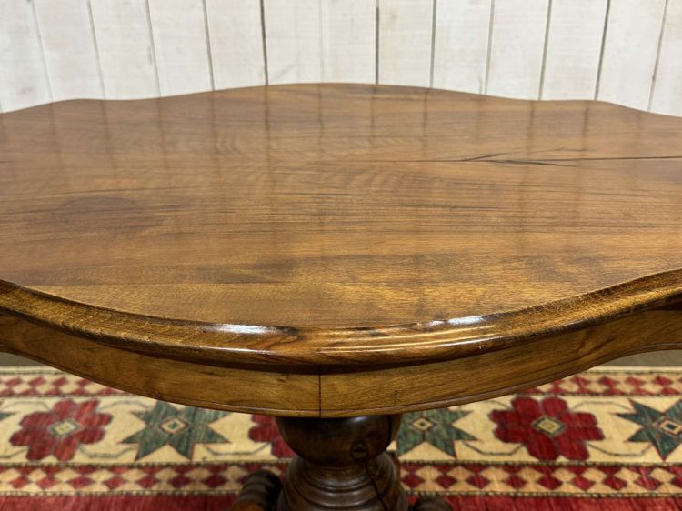 Louis Philippe-style side table in walnut, late 19th century